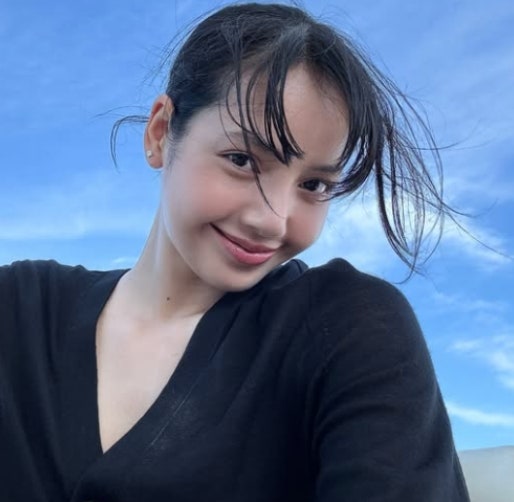 “살해 협박까지 받았다” 리사, 연습생 영상 유출 논란에 1년 만에 직접 입 열었다