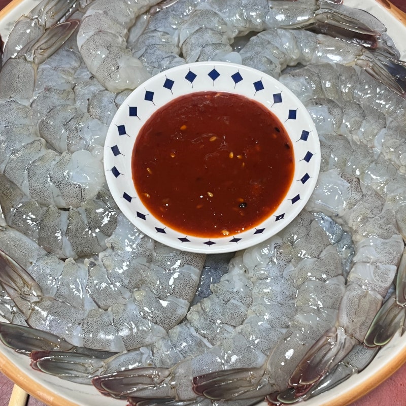 제철 흰다리 새우 손질 완전 정복! 비린내 없이 쫀득한 생새우회 만들기