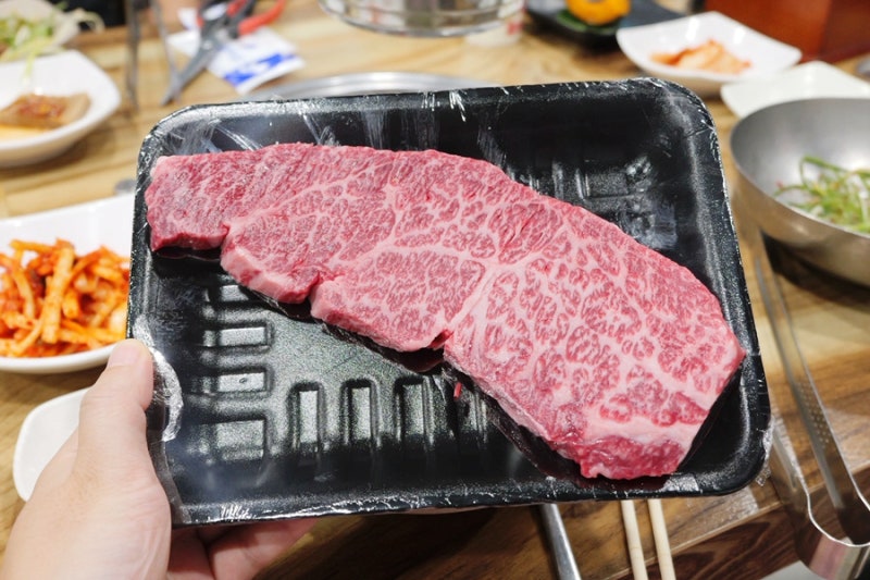 원주 오크밸리 맛집 투뿔한우 저렴한 횡성고향한우 정육식당