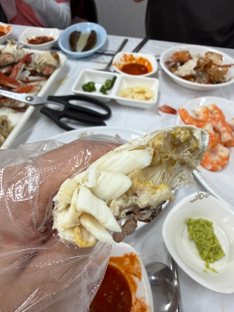 인천 연안부두 어시장 꽃게·생새우｜제철 해산물 제대로 먹고 온 후기