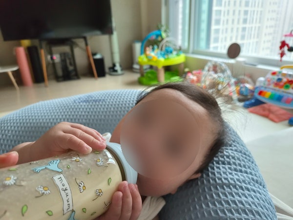 [경험] 7개월 아기 분유량 1000ml 넘어도 괜찮을까? 실제 수유 기록