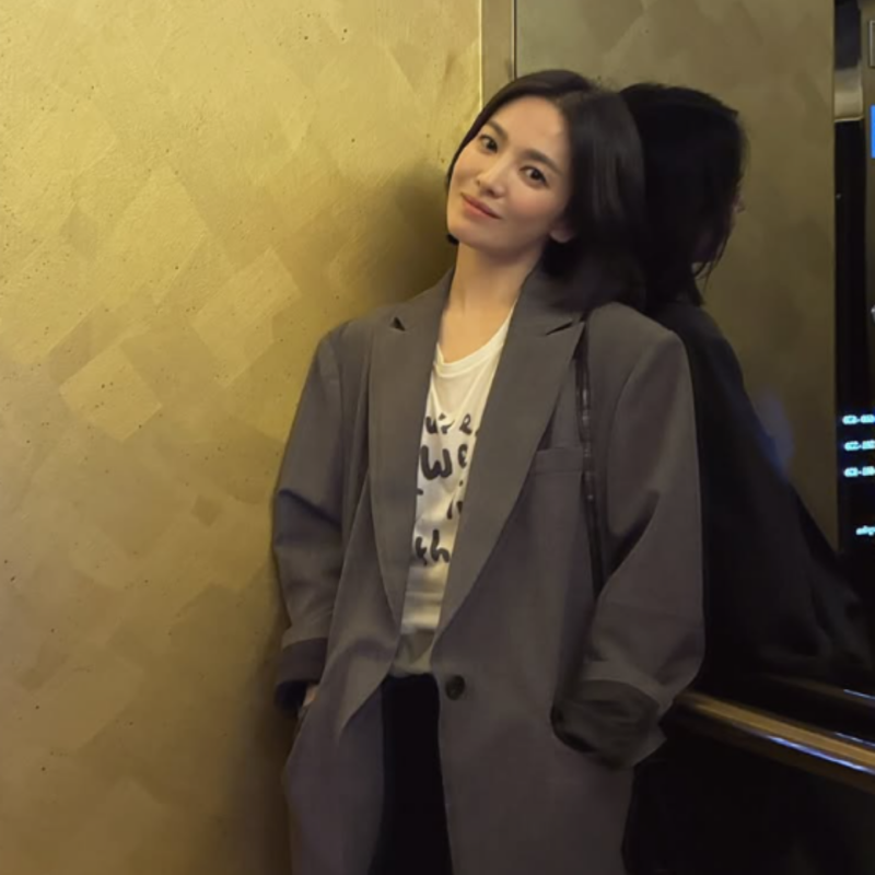 “중3 때 교복 모델 대상 받더니..” 30년째 패션이 화제인 송혜교