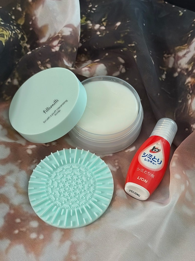 올리브영 꿀템 필리밀리 메이크업 브러시 클렌징 패드 & 탑 시미토리 레스큐 얼룩제거제 후....