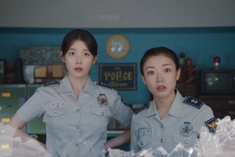 "이럴수가" 아이유 뮤비 주인공이 김영옥 나문희였다..새벽 5시부터 시작된 비하인드