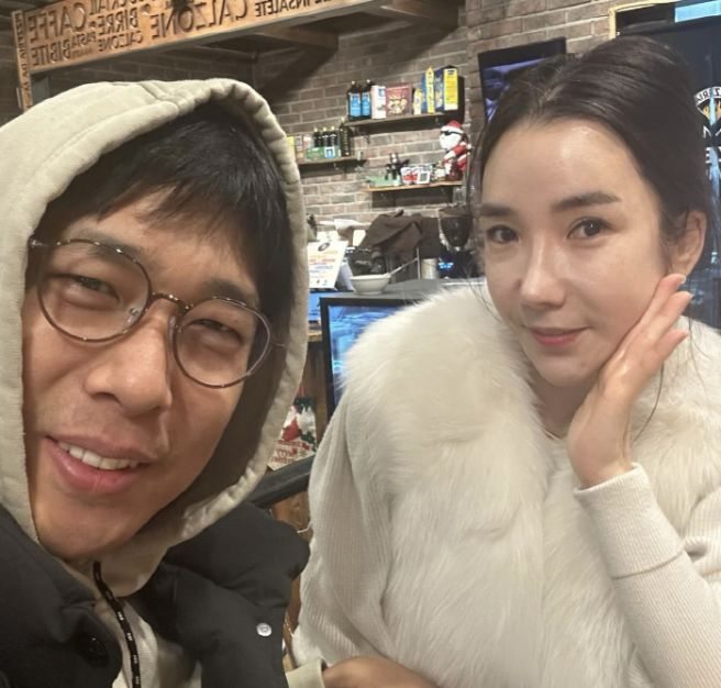 "양육비 갚는 데 보태겠다" 김동성 아내 인민정, 공동구매 사업 깜짝 선언