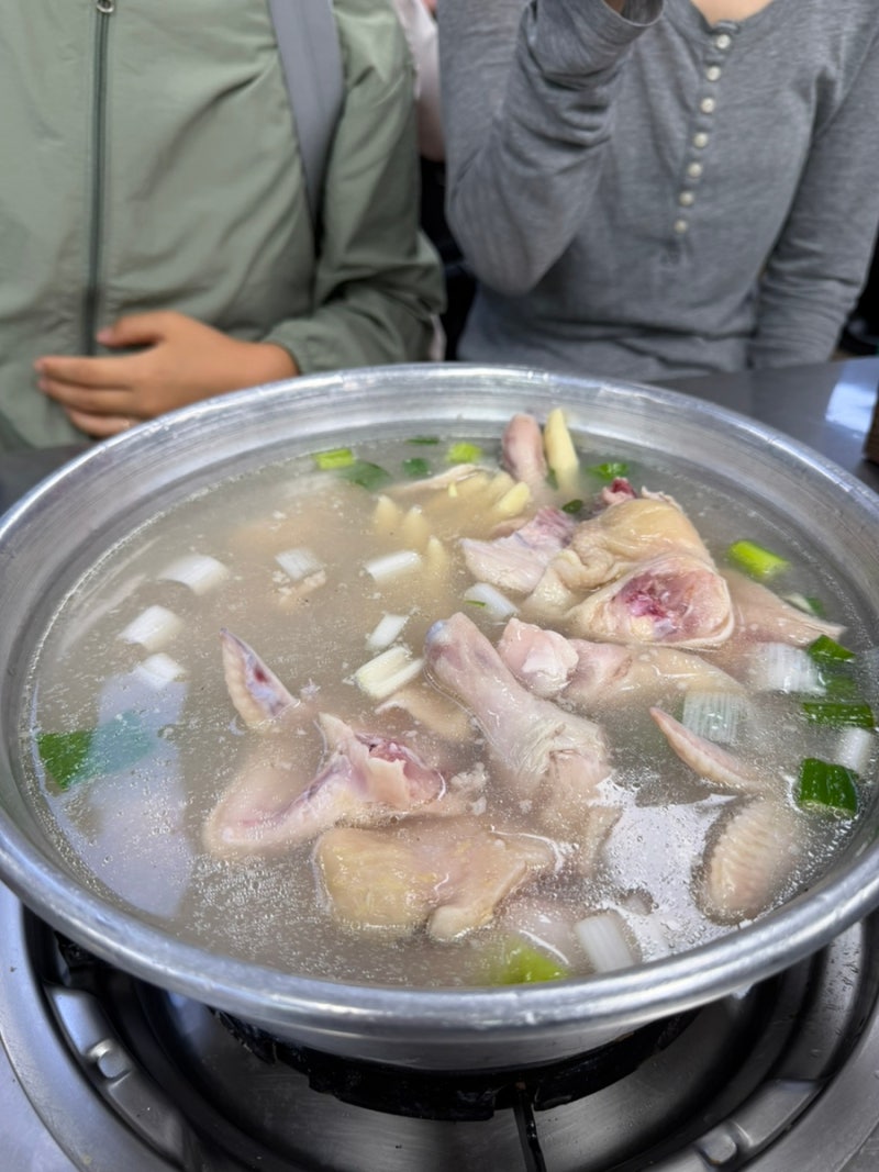 동대문종합상가 닭한마리 골목 | 명동닭한마리 시조점 | 실패없는 맛집