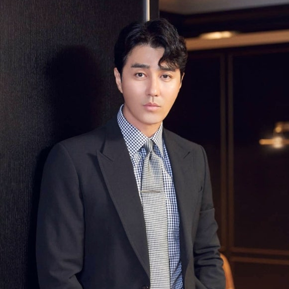 "차승원 맞아?".. 192cm 옆에서도 안 밀린 중년 배우