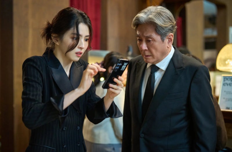 영화 스포 리뷰 - 최민식 한소희 앞세운 리메이크 아쉽게 느껴진 이유