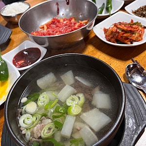 [전북 군산] 대표 맛집 '한일옥' 한우무우국 & 육회 내돈내산 | 주차, 테이블링 팁 및 포장 정....