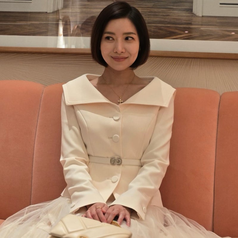 48세라니?예고맘 원픽! 범접할 수 없는 우아함, 윤세아의 ‘로열 패밀리’ 자켓 셋업