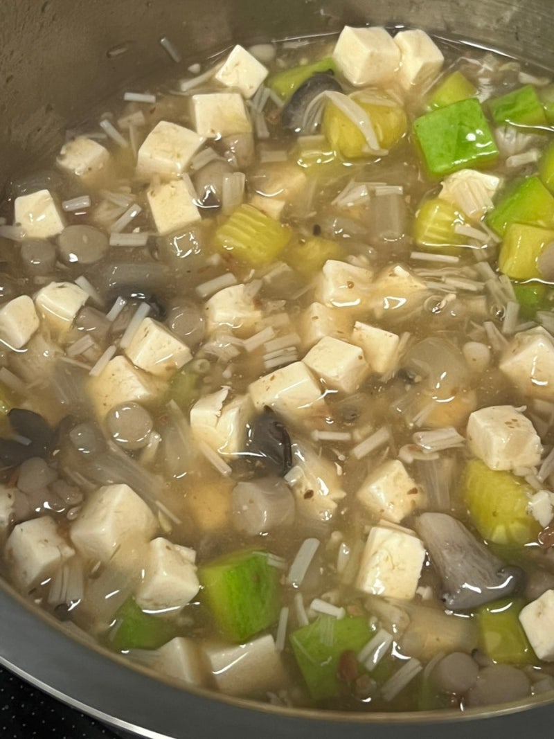 17개월 유아식 한그릇 메뉴 - 감칠맛 가득 우리 아기 첫 저염 된장국 된장 덮밥 레시피