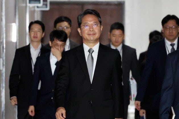 박지원이 라디오에서 터뜨린 "7억 증여" 폭로, 왜 김승원 3억 빚 얘기까지 꺼냈나