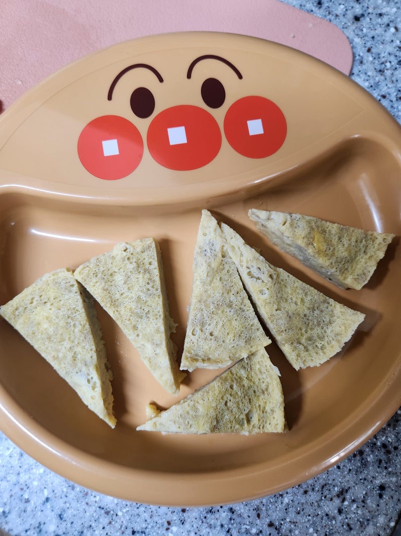 바쁜아침 5분 뚝딱 만들 수 있는 아기 바나나분유빵