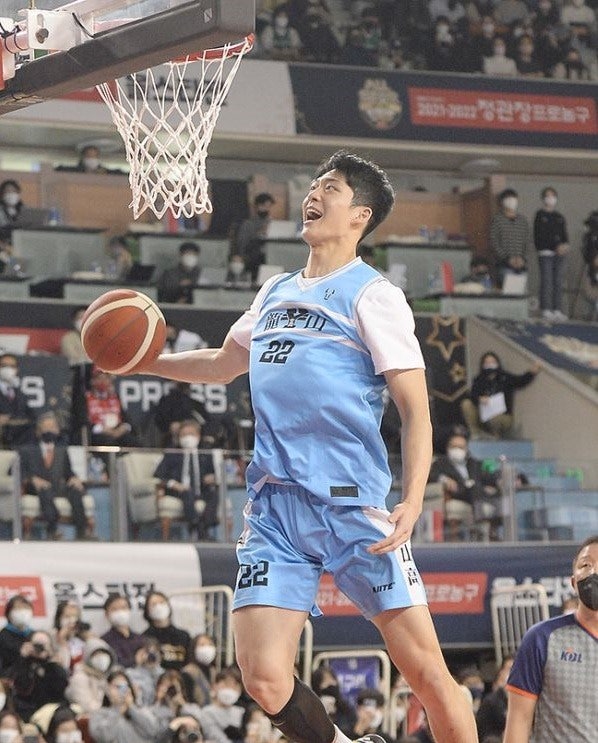 여준석 부상 복귀 요르단전 9득점, 12년 만의 결승행 노리는 이유
