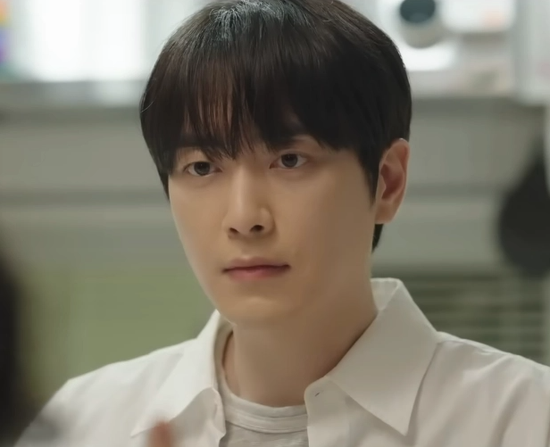 이준혁 범죄도시 악역이 멜로 장인 됐더니, 이번엔 로또 1등 직장인이라고?