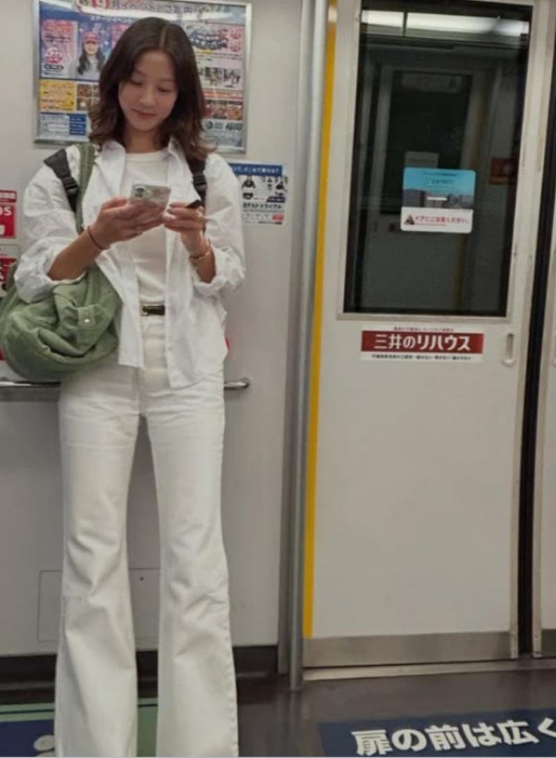 장신영 일본 포착, 강경준과 함께? 사진마다 혼자였던 이유에 쏠린 시선