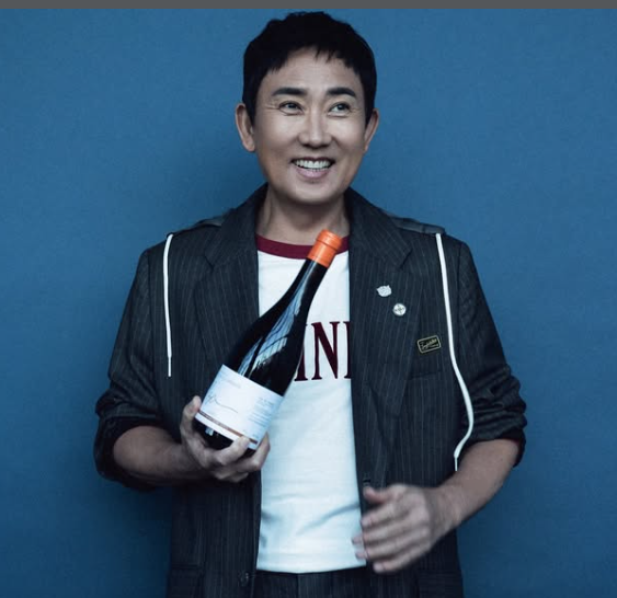 "저 이제 할아버지 됐어요" 이승철 SNS에 첫 손주 사진 공개로 화제