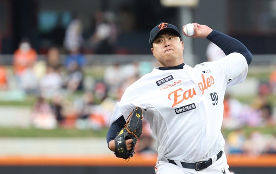 [선수 집중분석] '코리안 몬스터' 한화이글스 류현진, 연봉부터 MLB 메이저리그 시절·가족·주....