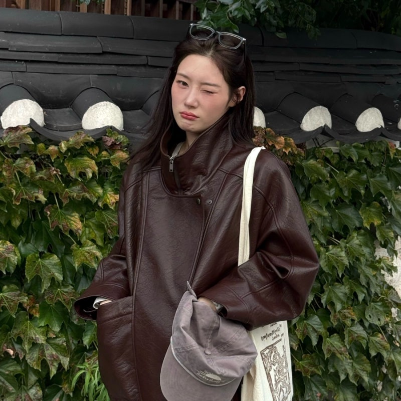 가을 자켓 추천, 정채연 인스타그램 온앤온 레더자켓