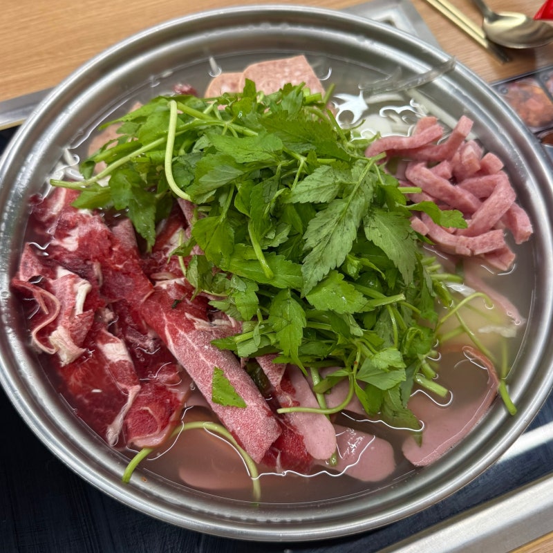 일산호수공원부대찌개 맛집 웨스턴돔 혼밥하기도 좋은 '부대옥 일산호수공원점'