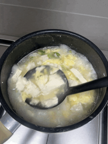 요알못이 냉털로 뚝딱 만드는 다이어트 단백질 두부계란국 레시피