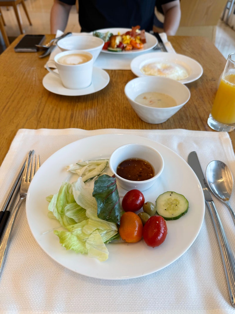 강릉 씨마크호텔 조식 뷔페, 해변 산책로, 부대시설 이용 후기