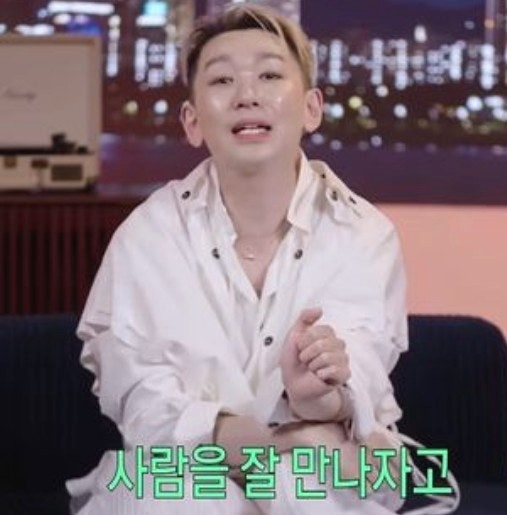 옥장판 논란 일으켰던 뮤지컬 배우 김호영, 옥주현에 이어 지인까지 손절한 이유
