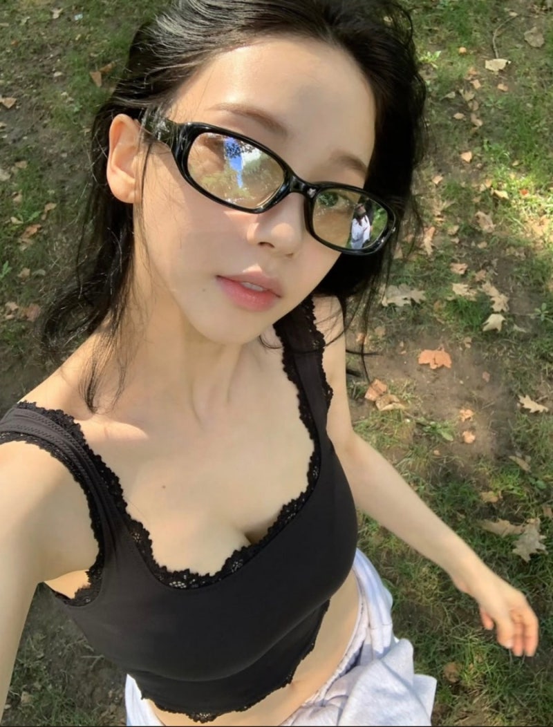 [패션] 카리나·제니가 입던 그 브랜드, 스킴스(SKIMS) 한국에 온대요