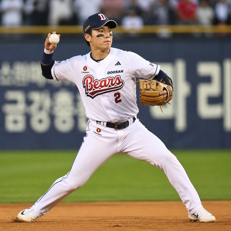 '80억 유격수' 두산 박찬호, 벤자민 8탈삼진 뒤엔 호수비가 있었다