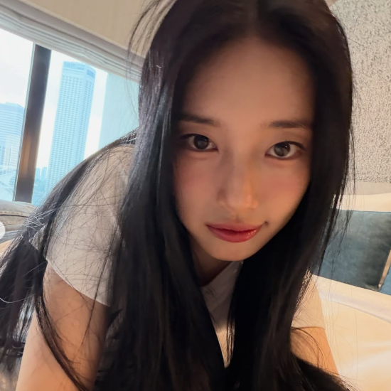 수지 메이크업 눈화장 하는법 (아이섀도우 음영, 아이라인 그리는법, 애교살 만들기)