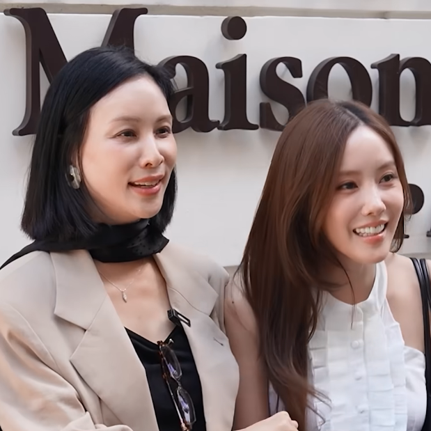 "17살 차이 맞아?.." 고소영·효민, 자매처럼 보인 절친 가을패션 화제