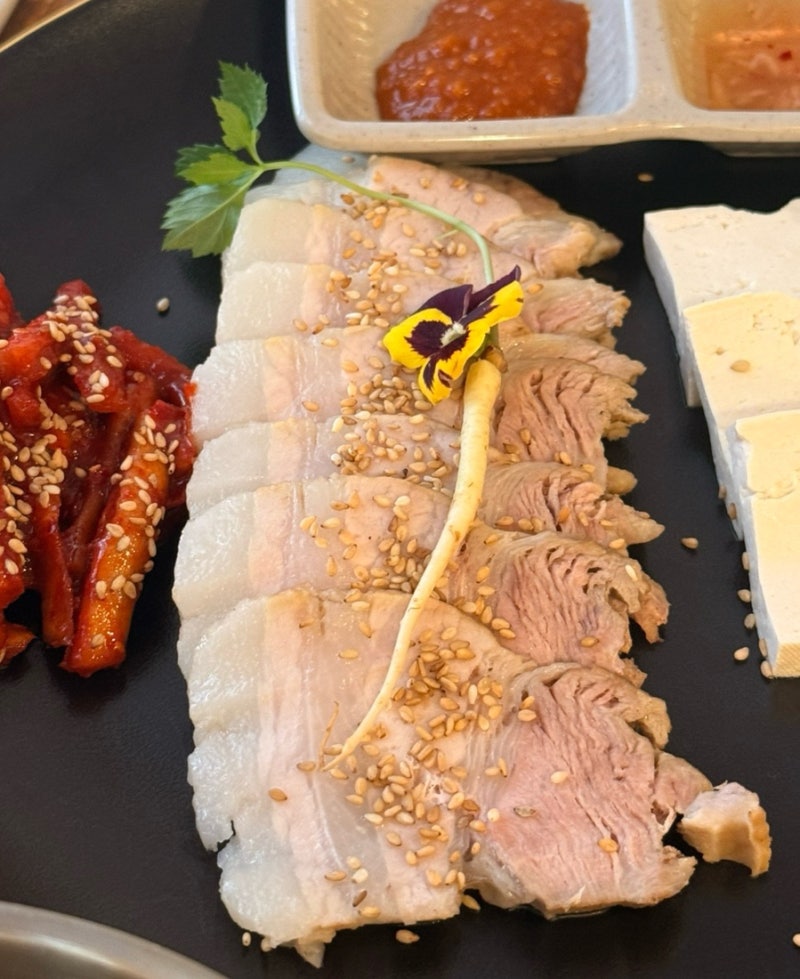 파주 헤이리맛집 도토리정원 리필되는 도토리한상가득(인기메뉴) 후기