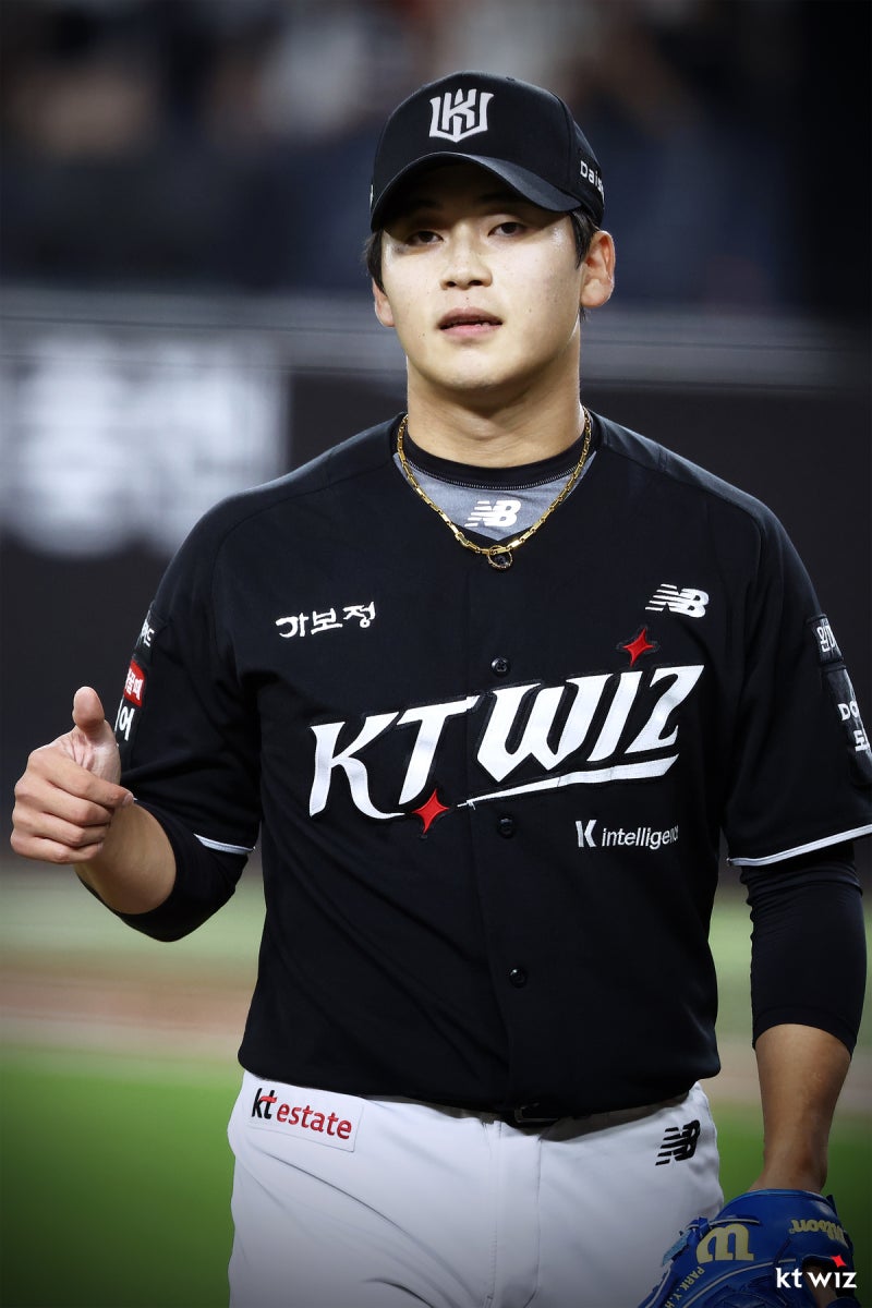 선두 KT가 먼저 깬 '9회 마무리' 공식…박영현 돌아와도 8회에 써야 하나
