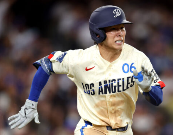 [MLB] 8일 만에 복귀한 김혜성 1안타 1타점, 삼중살 아쉬움 극복한 완벽 부활의 의미는?