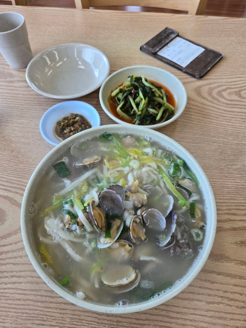 화성 비봉 맛집 비봉손칼국수 내돈내산 솔직후기 메뉴 주차 가격