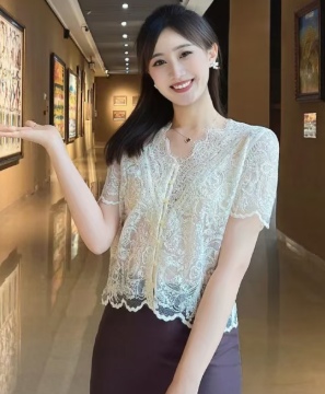 레이스를 입었을 때 속옷처럼 보이지 않게 하는 노하우