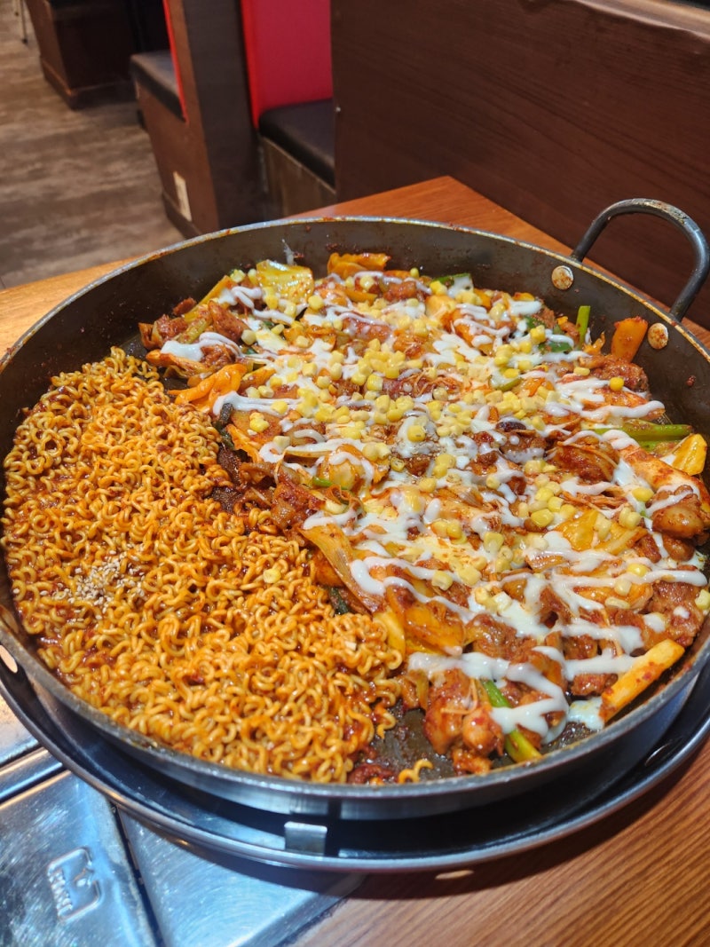 테크노폴리스 맛집 유가네닭갈비 대구현풍점 콘치즈닭갈비 방문후기