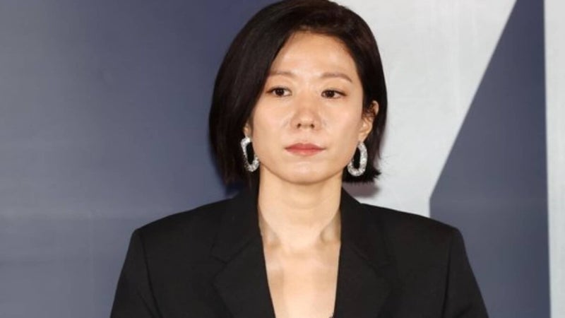 "23살에 직접 몰고 나온 차가 골프 GTI".. 이천희를 다시 만나게 한 여배우.jpg