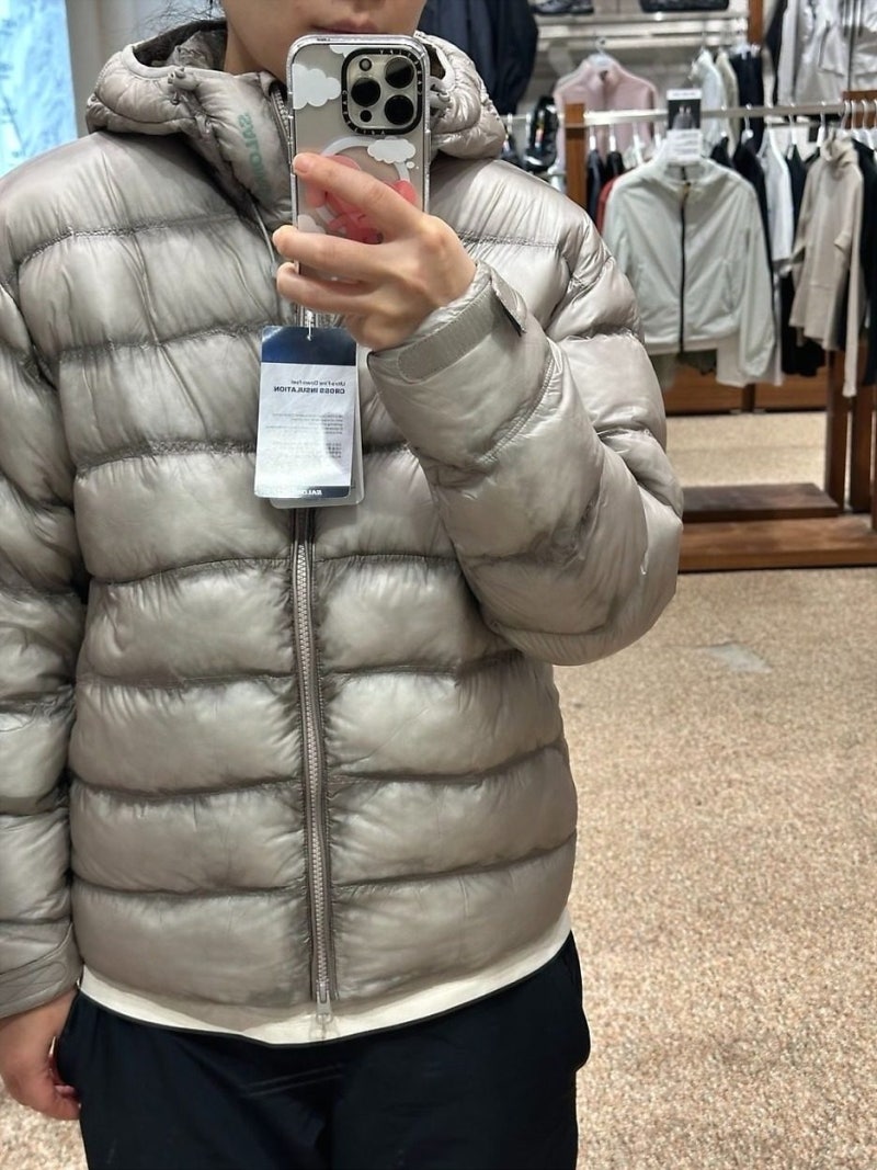 살로몬 경량패딩 168cm XS 착용 후기 및 사이즈 정보