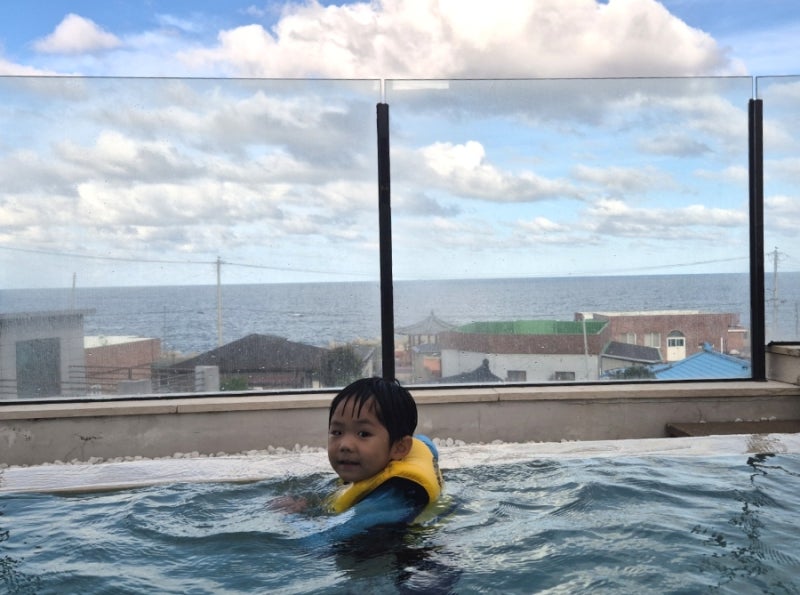 Gyeongju Gampo Rave Pool Villa Room 101 Accommodation Review