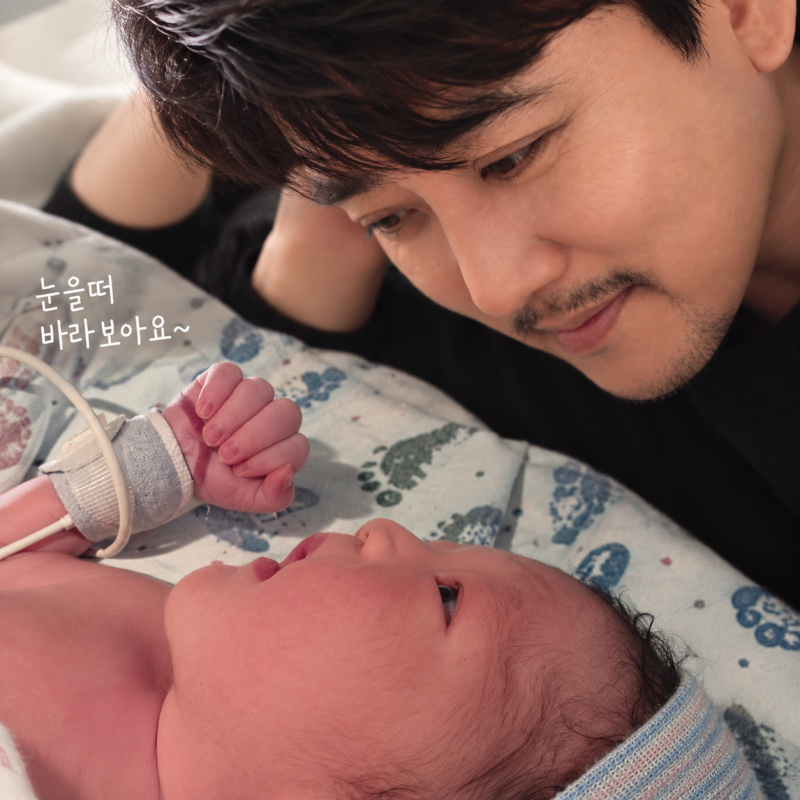 “저 오늘 할아버지 됐어요” 이승철, 첫 손주 품었다…‘인연’ 가사로 건넨 첫인사