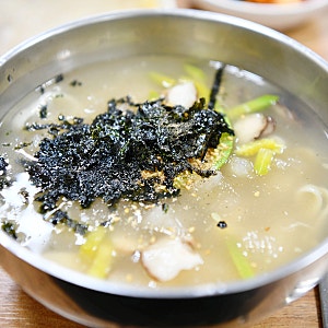 [양양맛집/양양시장맛집]오뚜기식당 - 옹심이칼국수, 콩국수, 감자전