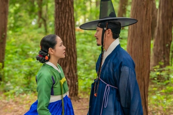 스캔들, 뜨거운 욕망과 아쉬운 재미, 손예진·지창욱의 파격 변신에도 불구하고 확산된 서사....