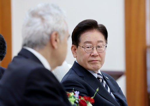 이재명 대통령 기자회견 30분 전 전격 연기…청와대가 밝힌 이유는