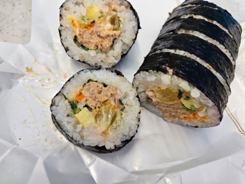 [식품리뷰]gs25편의점 김밥추천 "참치명란마요김밥" 참치김밥좋아하시는분들 강추