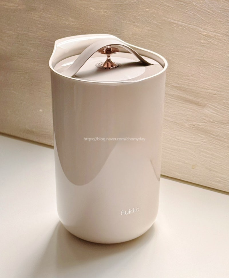 색배임없는소재 플루딕 진공음식물쓰레기통 3L 써보기