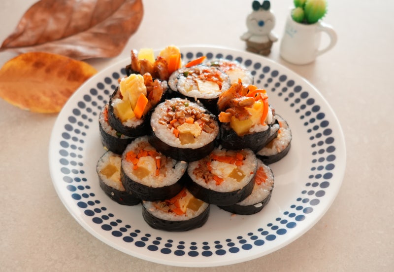 매운 어묵김밥 만들기 땡초 팍팍 넣은 어묵볶음 넣어요