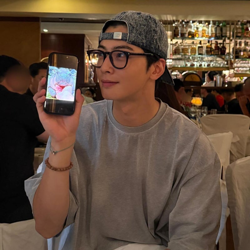 "누가 도청한 것 같다.." 차은우 겨냥해 카페서 도청장치 설치한 50대 여성의 최후