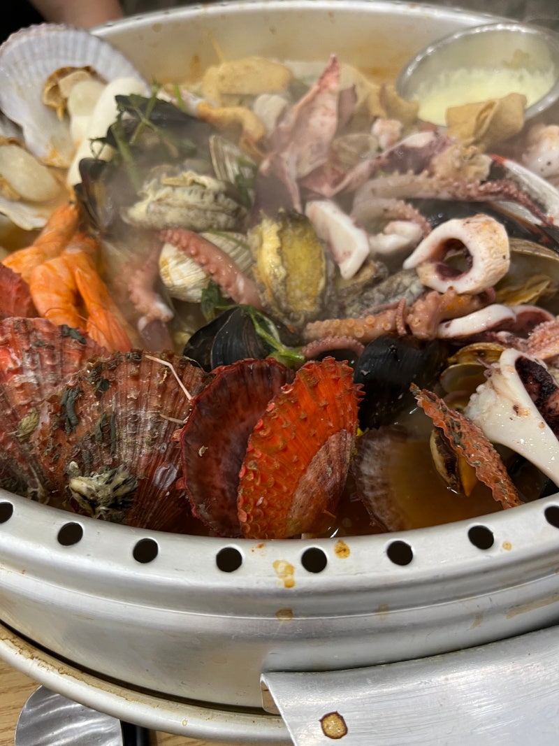 부산 해운대 맛집 연화리해물천국, 푸짐한 대왕해물탕에 낮술 한잔