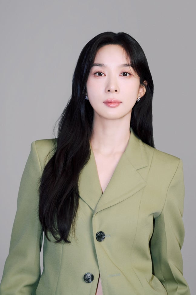 배우 이청아 교통사고 허리 부상 악화…드라마 '고분고분한 킬러' 결국 하차